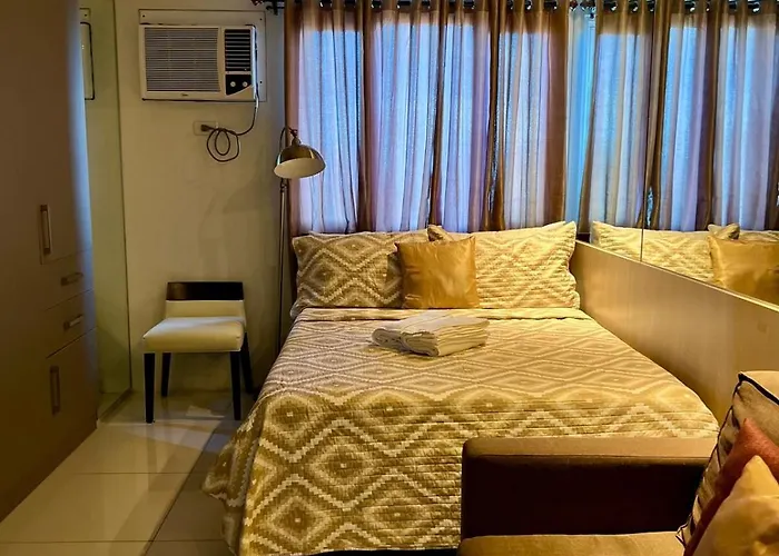 Modern Comfort Living! Netflix Ready