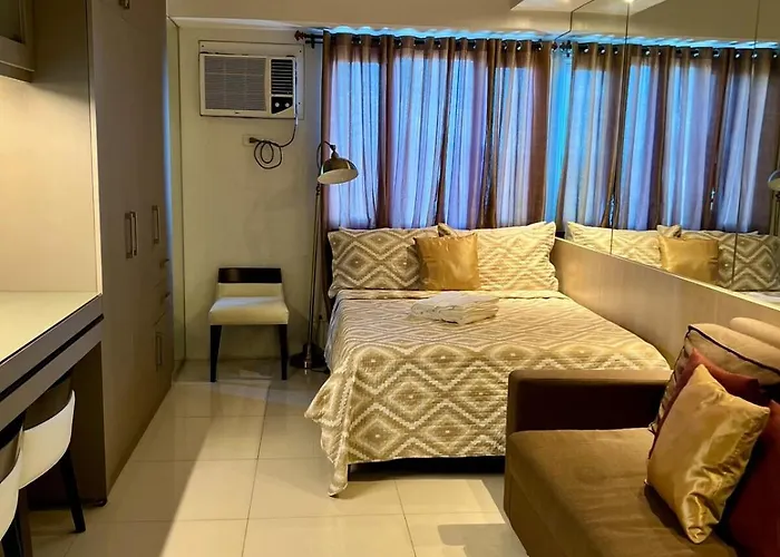 Modern Comfort Living! Netflix Ready * Manila